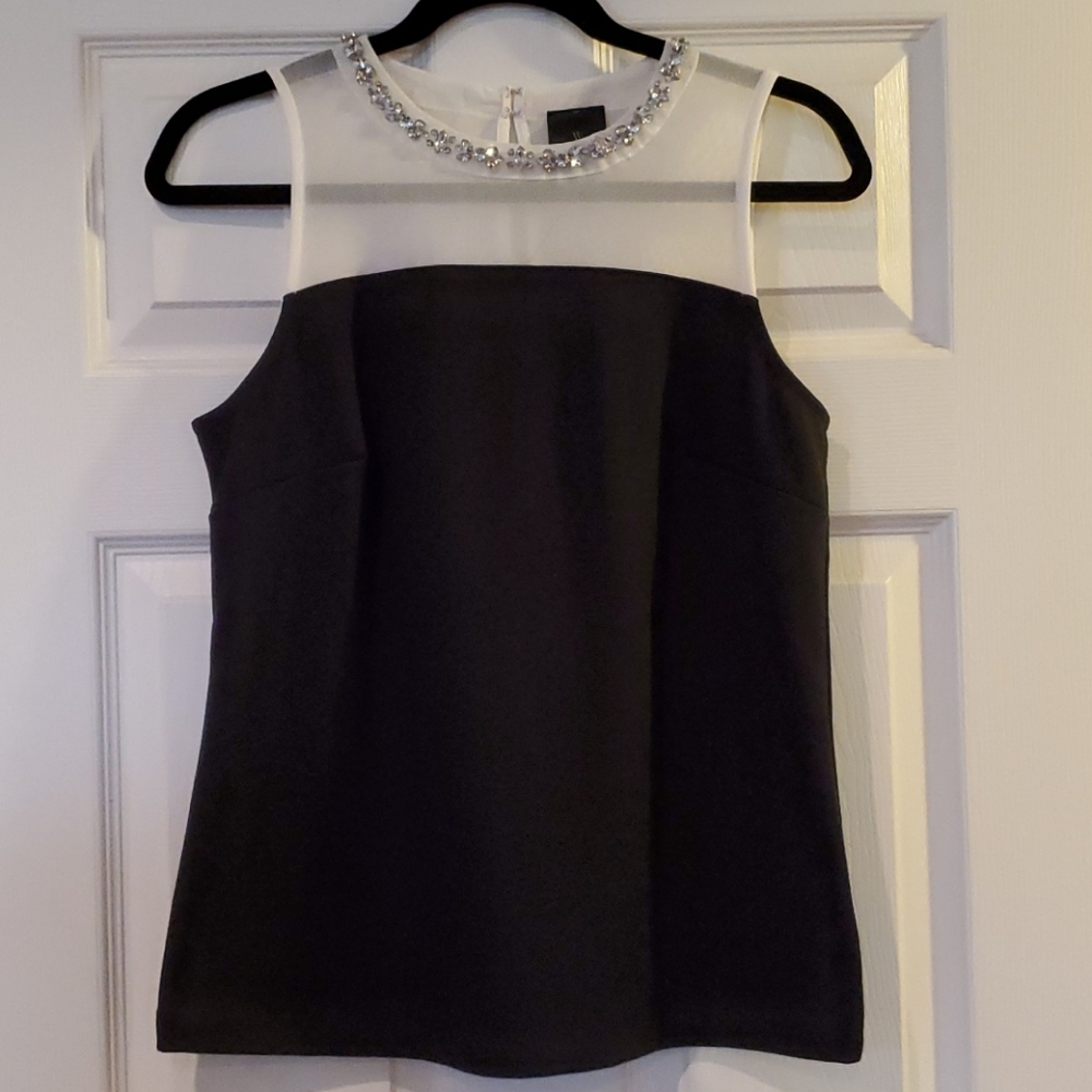 Worthington sleeveless top